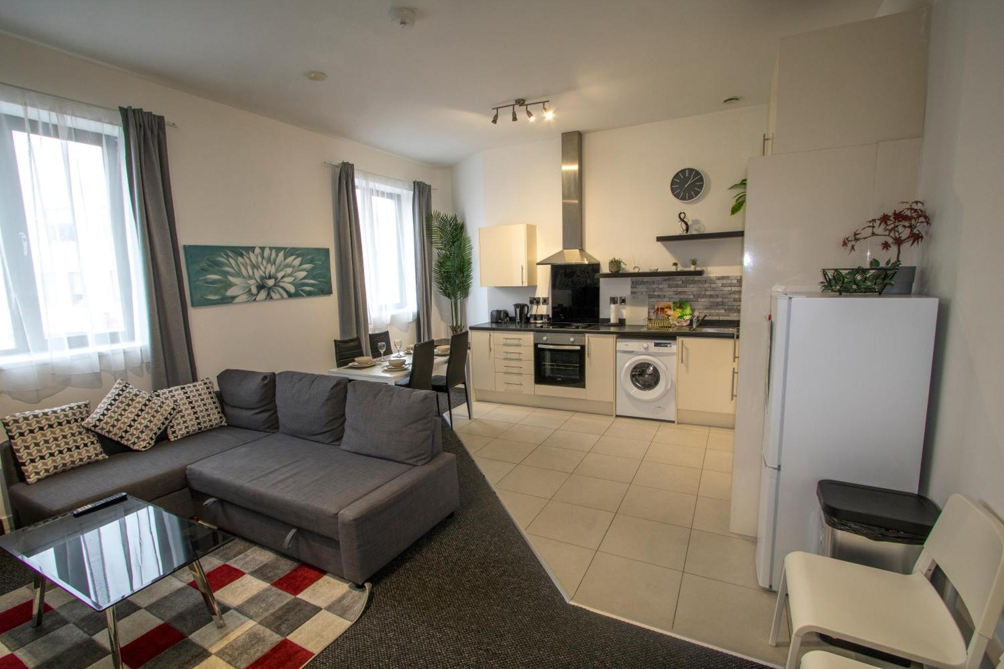 Ideal For Groups - 2 Bedroom Apartment - Free Parking, Transit Links, Close To Stadiums Manchester Kültér fotó